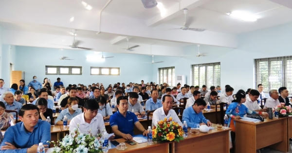 Hội Thảo Chuyển đổi số Hợp Tác Xã “Khởi đầu đổi nhỏ - hiệu quả lớn”