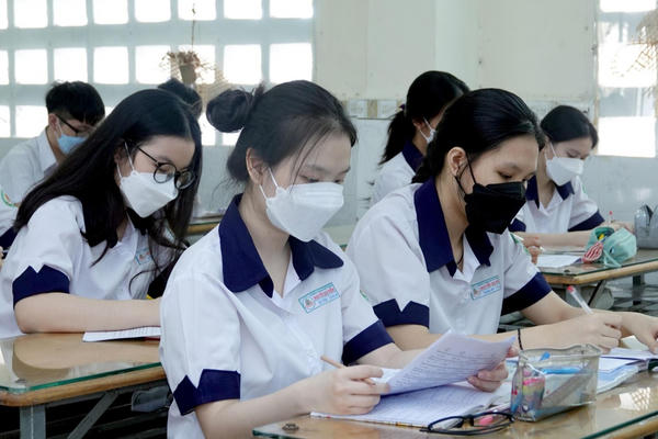 Công bố đề thi và đáp án Kỳ thi học sinh giỏi quốc gia THPT 2024 - 2025