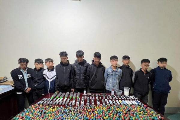 Hà Tĩnh: Thu giữ hàng loạt pháo do học sinh tự chế