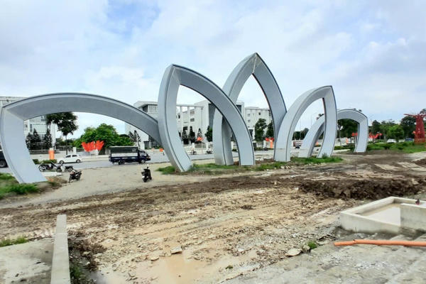 Cận cảnh công viên lớn nhất xã Gia Lâm về đích chậm hơn dự kiến