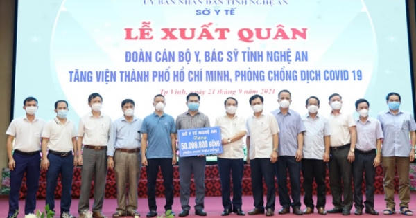 Nghệ An: 50 "chiến sỹ" Blouse tăng viện cho TP Hồ Chí Minh chống dịch