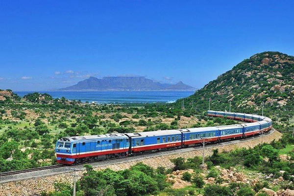 Phê duyệt điều chỉnh Quy hoạch mạng lưới đường sắt thời kỳ 2021 - 2030, tầm nhìn đến năm 2050