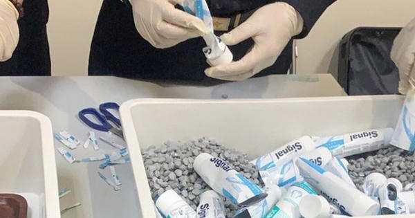 Từ vụ tiếp viên 'xách' ma túy: Cảnh giác với thủ đoạn của tội phạm trên tuyến hàng không