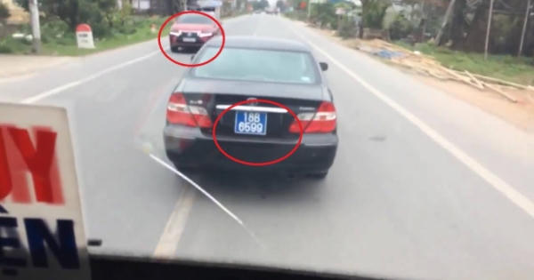 Xe ô tô biển xanh "làm xiếc" trên đường là của Ban tổ chức tỉnh ủy Nam Định