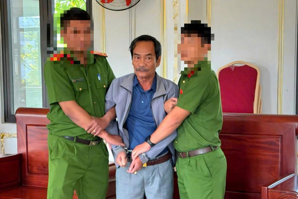 Bắt giám đốc công ty lừa đảo bán đất dự án Bắt giám đốc công ty lừa đảo bán đất dự án