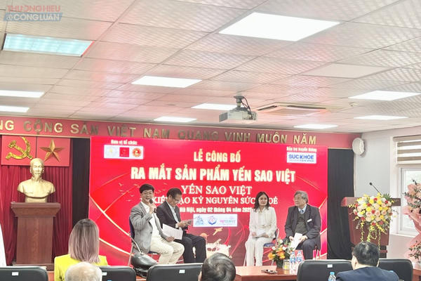 Yến Sao Việt thực phẩm dùng cho mọi lứa tuổi