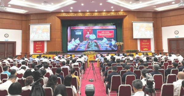 Thu ngân sách nhà nước đạt 54% dự toán trong 6 tháng đầu năm 2023 Thu ngân sách nhà nước đạt 54% dự toán trong 6 tháng đầu năm 2023