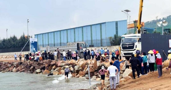 Khám xét chỗ ở người cầm đầu lôi kéo, phản ứng xây dựng bến cảng ở Thanh Hóa