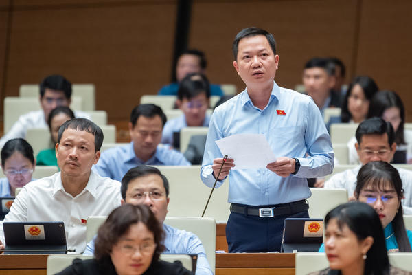 Cơ quan nhà nước cần lắng nghe dư luận để có điều chỉnh cần thiết