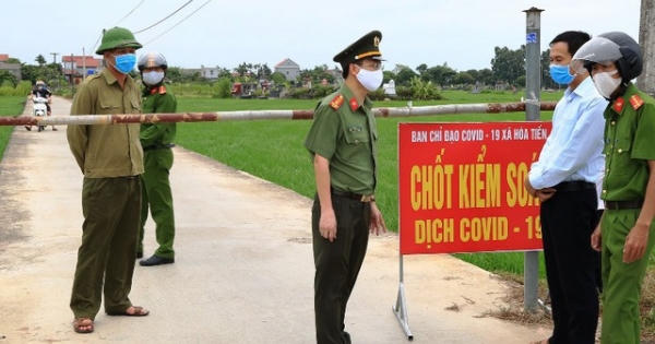 Bí Thư tỉnh uỷ Thái Bình nói gì về việc lãnh đạo UBND tỉnh đi thăm và làm việc giữa đại dịch? Bí Thư tỉnh uỷ Thái Bình nói gì về việc lãnh đạo UBND tỉnh đi thăm và làm việc giữa đại dịch?