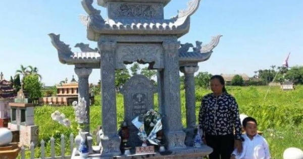 Câu chuyện về một gia đình thu nhận hàng nghìn xác thai nhi đem về chôn cất