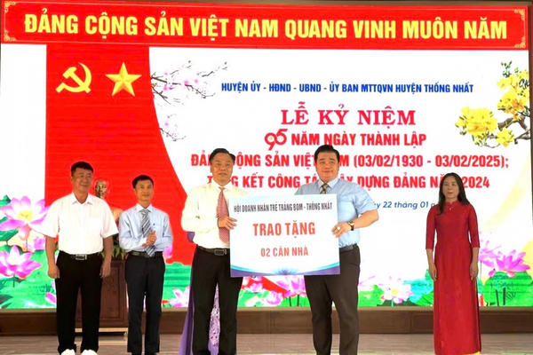 Huyện Thống Nhất tổ chức gặp mặt kỷ niệm 95 năm Ngày thành lập Đảng