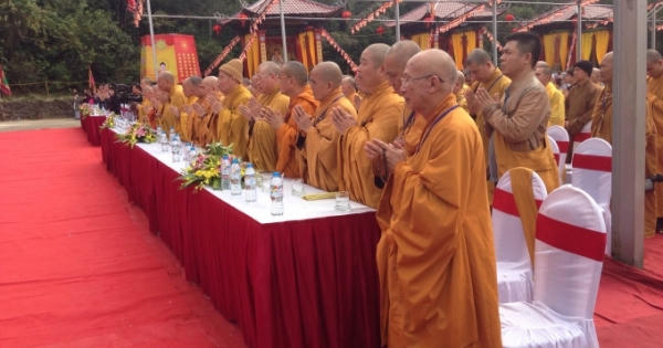 Yên Tử kỷ niệm 707 năm ngày Phật hoàng Trần Nhân Tông nhập Niết Bàn Yên Tử kỷ niệm 707 năm ngày Phật hoàng Trần Nhân Tông nhập Niết Bàn