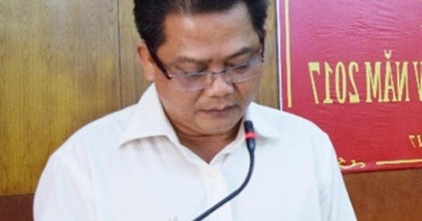 Phó Bí thư huyện dùng bằng giả, ký "khống" giấy tờ cấp sổ đỏ