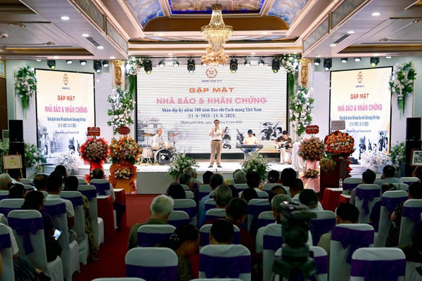 Gặp mặt “Nhà báo & Nhân chứng”: Tái hiện những trang sử báo chí hào hùng trên quê hương Xô viết