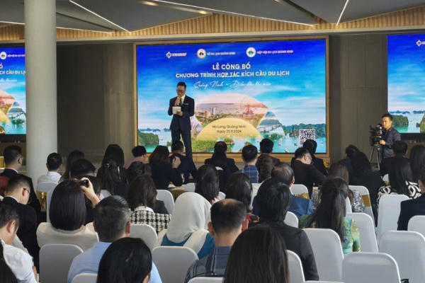 Hơn 300 doanh nghiệp Quảng Ninh chung tay kích cầu du lịch “Quảng Ninh - Điểm đến bốn mùa” Hơn 300 doanh nghiệp Quảng Ninh chung tay kích cầu du lịch “Quảng Ninh - Điểm đến bốn mùa”