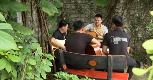 Nơi vẽ lại những cuộc đời lầm lỡ