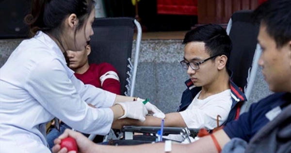 Máu cạn kho, bác sĩ và người bệnh đều lo