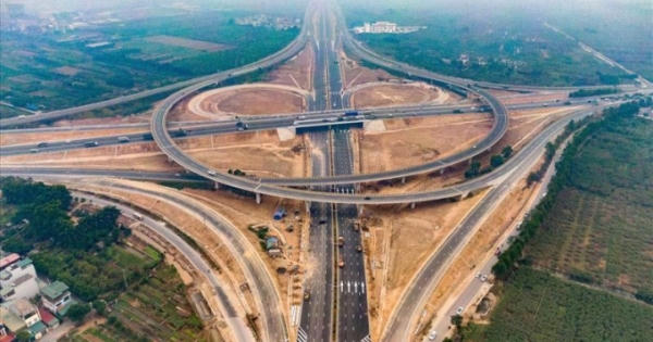 Chính phủ điều chỉnh giảm kế hoạch đầu tư vốn ngân sách trung ương 2.925,749 tỷ đồng Chính phủ điều chỉnh giảm kế hoạch đầu tư vốn ngân sách trung ương 2.925,749 tỷ đồng