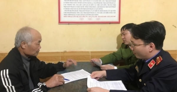 Khởi tố tài xế gây tai nạn rồi hất CSGT xuống đường ở Vĩnh Phúc