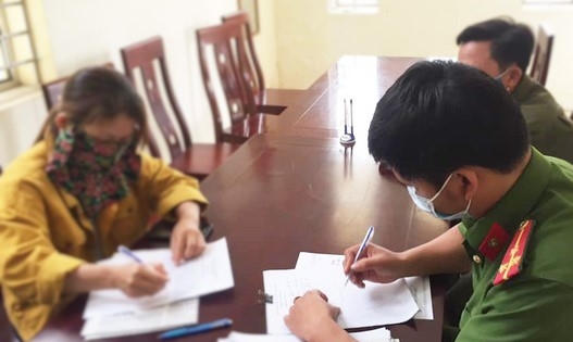 Chị bán cá lên mạng rao “Chợ đóng hết rồi…” bị công an triệu tập