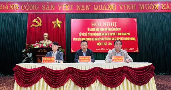 Đại biểu HĐND TP Vĩnh Yên tiếp xúc cử tri sau kỳ họp Đại biểu HĐND TP Vĩnh Yên tiếp xúc cử tri sau kỳ họp