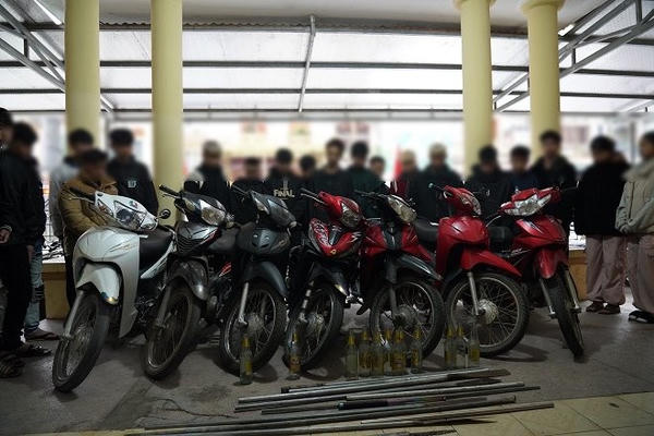 Ngăn chặn kịp thời nhóm đối tượng mang hung khí gây rối trật tự tại TP Hà Giang Ngăn chặn kịp thời nhóm đối tượng mang hung khí gây rối trật tự tại TP Hà Giang