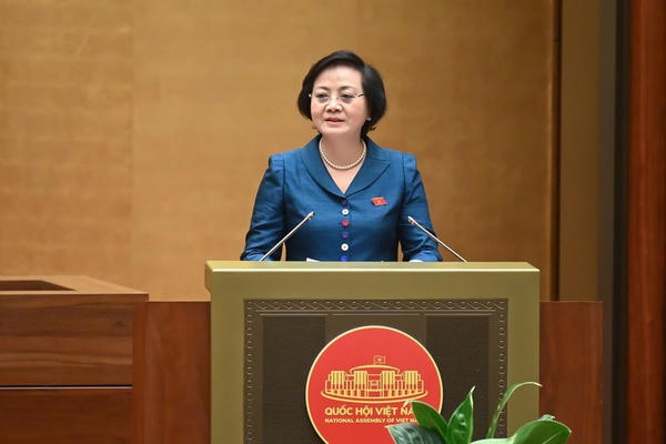 Phân quyền, phân cấp giữa Trung ương với chính quyền địa phương một cách đồng bộ, thống nhất