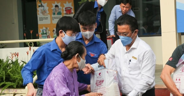 Tặng danh hiệu “Người tốt, việc tốt” năm 2023 cho 129 cá nhân trên địa bàn TP. Hà Nội