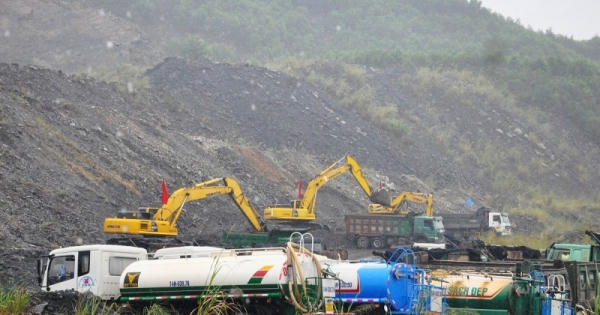 Quảng Ninh: Cấp phép khai thác đất đá thải mỏ phục vụ san lấp mặt bằng Quảng Ninh: Cấp phép khai thác đất đá thải mỏ phục vụ san lấp mặt bằng