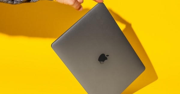 4 lý do bạn nên mua MacBook Pro 13 inch phiên bản rẻ nhất, thay vì mua MacBook Air 2018 4 lý do bạn nên mua MacBook Pro 13 inch phiên bản rẻ nhất, thay vì mua MacBook Air 2018