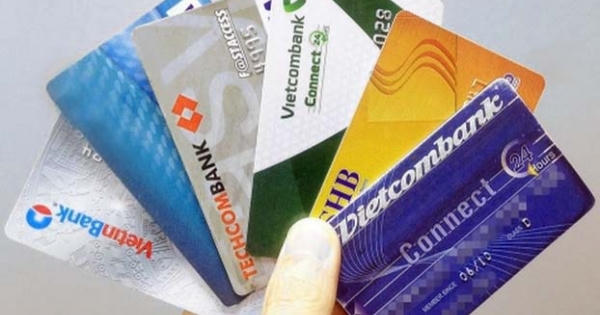 Ngân hàng giảm phí chuyển tiền nhanh nhằm hạn chế tiếp xúc tiền mặt Ngân hàng giảm phí chuyển tiền nhanh nhằm hạn chế tiếp xúc tiền mặt