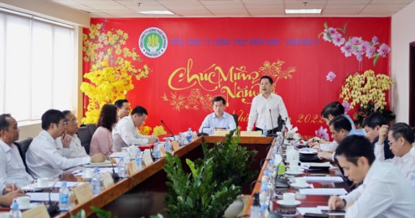 Sắp xếp, kiện toàn bộ máy để Vinafood 2 vực dậy Sắp xếp, kiện toàn bộ máy để Vinafood 2 vực dậy