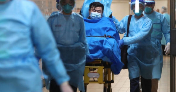 Thủ tướng Nguyễn Xuân Phúc: Thành lập đội phản ứng nhanh chống dịch bệnh do virus Corona gây ra