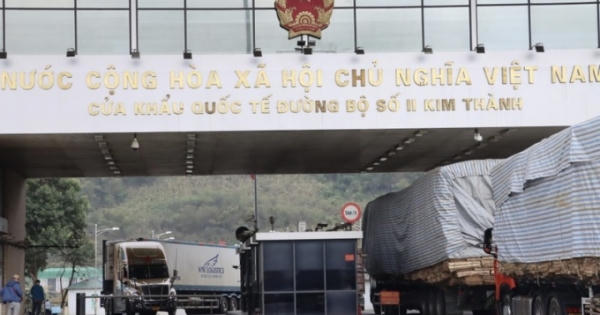 Ngành Hải quan thu ngân sách gần 153 nghìn tỷ đồng