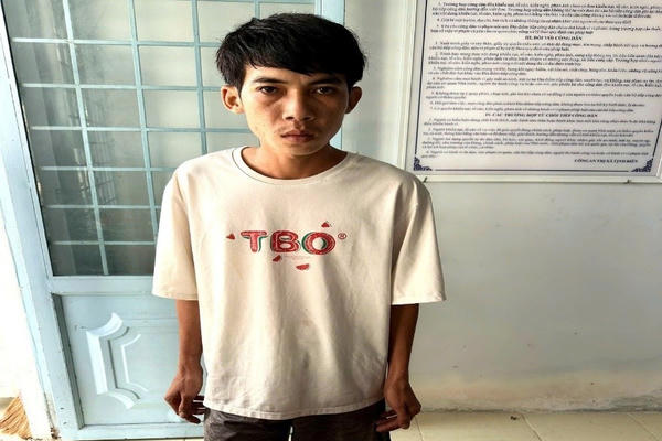 An Giang: Công an phường Thới Sơn bắt thanh niên "tiện tay" dắt trộm xe máy không người giữ
