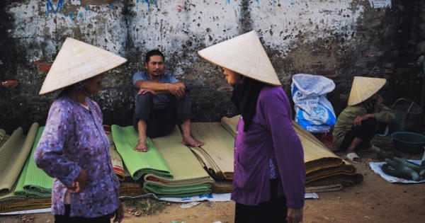 Bình dị phiên chợ quê nông thôn Bắc Bộ