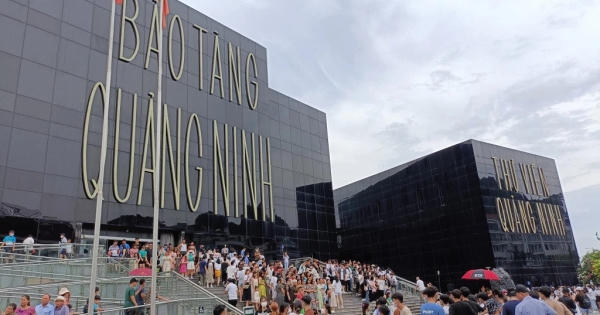 Quảng Ninh: 9 tháng, tổng thu từ khách du lịch đạt hơn 19 nghìn tỷ đồng