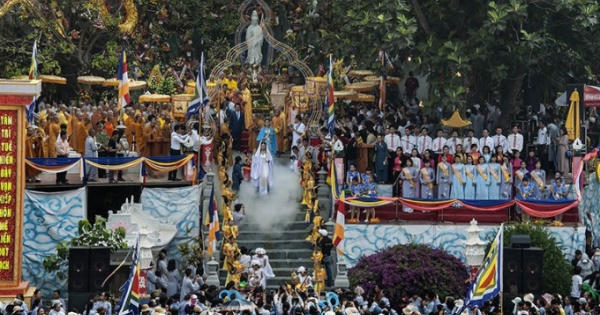 Công bố 2 kỷ lục Việt Nam tại Lễ hội Quán Thế Âm Đà Nẵng