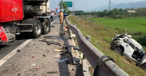 Tham gia giao thông an toàn: Hiểu luật và dẹp cái "tôi" khi di chuyển Tham gia giao thông an toàn: Hiểu luật và dẹp cái "tôi" khi di chuyển