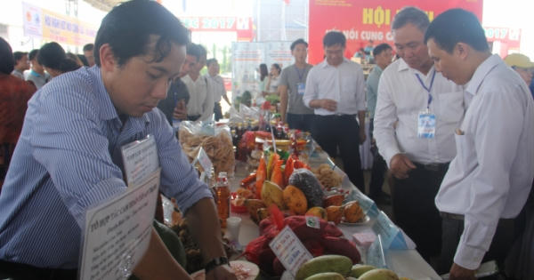 Khai mạc Hội chợ quốc tế thương mại, du lịch và đầu tư hành lang kinh tế Đông Tây Khai mạc Hội chợ quốc tế thương mại, du lịch và đầu tư hành lang kinh tế Đông Tây