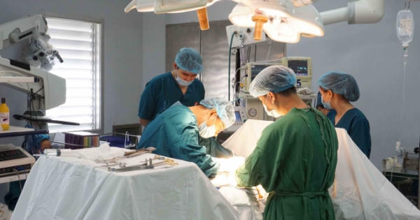 Công an vào cuộc điều tra vụ chết người nghi do sự cố phẫu thuật thẩm mỹ Công an vào cuộc điều tra vụ chết người nghi do sự cố phẫu thuật thẩm mỹ