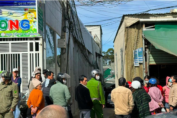 Người phụ nữ đốt chết người tình rồi uống thuốc sâu tự tử ở Lâm Đồng