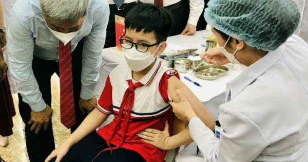Khi nào Hà Nội tiêm vaccine cho trẻ từ 5-11 tuổi?