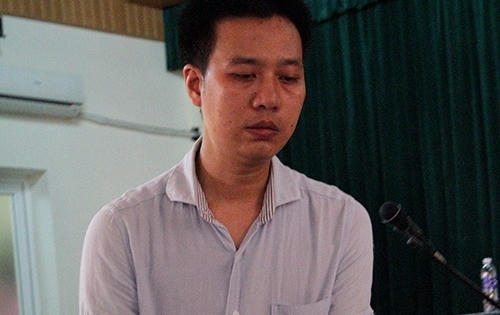 Tên trộm lấy nhiều tệp tiền trong phòng Chủ tịch tỉnh Hà Tĩnh