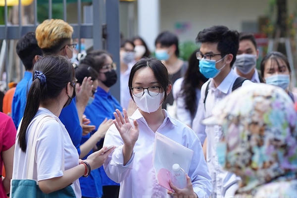 Công bố các loại chứng chỉ ngoại ngữ được miễn thi tốt nghiệp THPT từ năm 2025