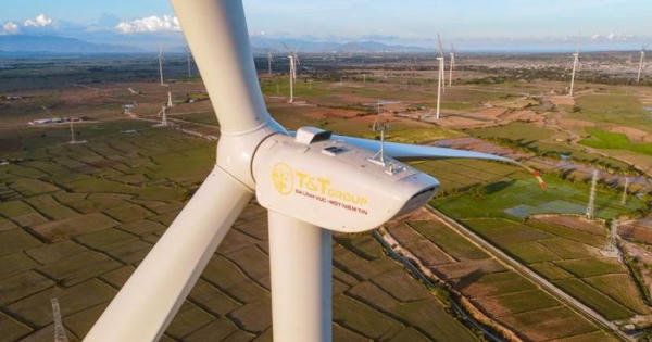 Giảm chuyển dịch xanh, 'bước lùi' khi tăng thêm điện than