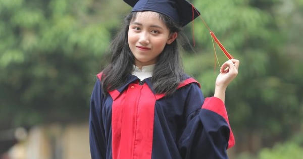 Nữ sinh Phú Thọ trở thành "thủ khoa khối B toàn quốc" Nữ sinh Phú Thọ trở thành "thủ khoa khối B toàn quốc"