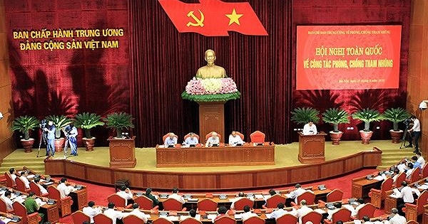 Những đột phá trong chỉnh đốn đội ngũ cán bộ