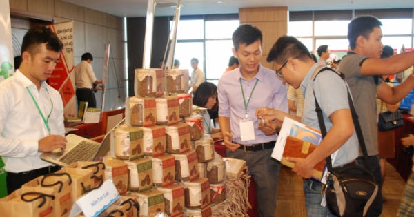 Khai mạc Hội nghị và triển lãm khởi nghiệp Đà Nẵng SURF 2017